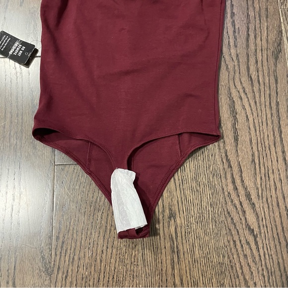 Express One Eleven V-Wire Thong Bodysuit - Picture 3 of 7